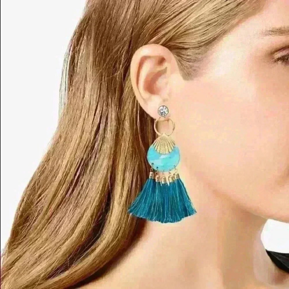 Thalia new Shell Tassel Drop Earrings - Picture 2 of 3